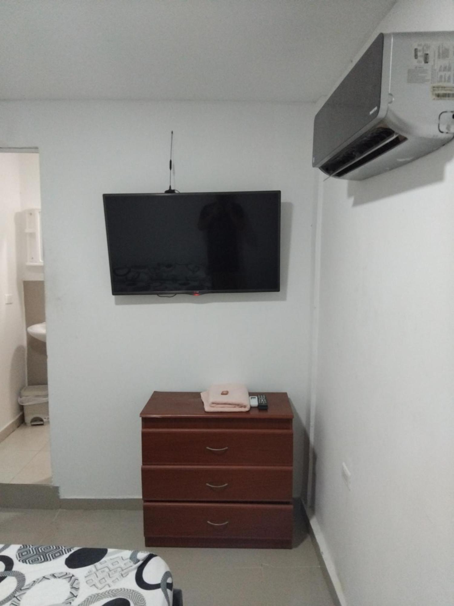 Habitación en casa particular Ha1